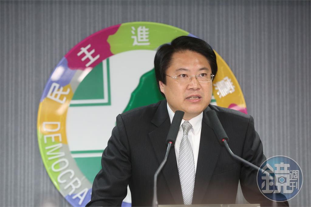 正式開戰！民進黨公布「罷免文宣三箭」　21日罷區黨公職大串聯