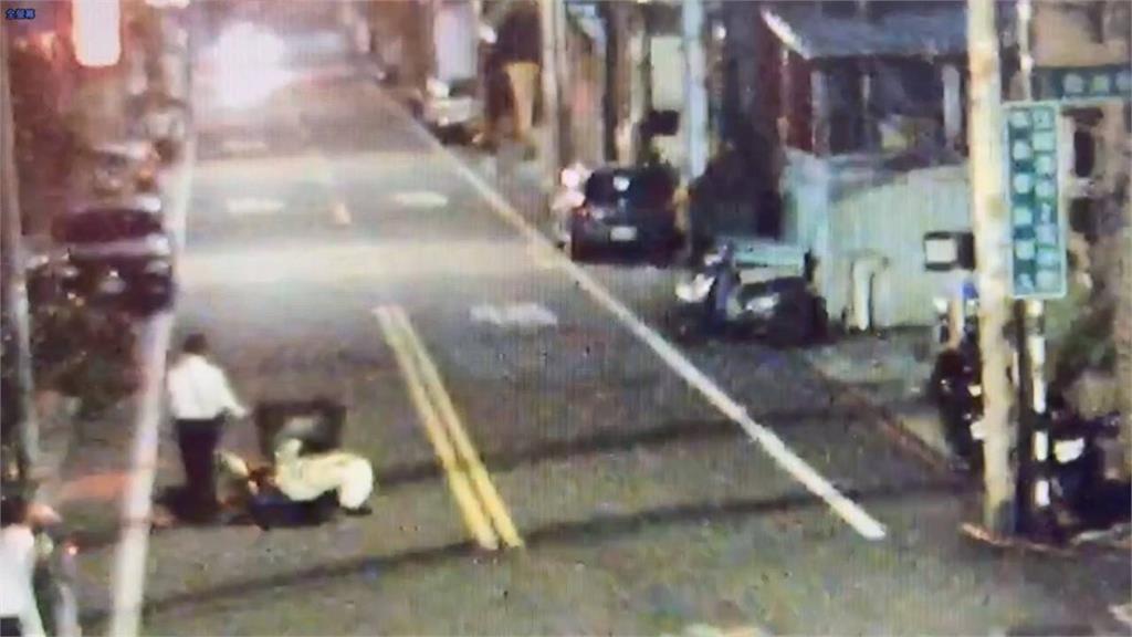 22歲男子好手好腳不工作 偷欲販售報紙變賣店家氣炸