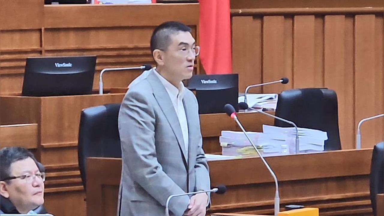 快新聞/搬石砸腳?基隆市長謝國樑喊窮:明年市府節流「腸子都截斷」