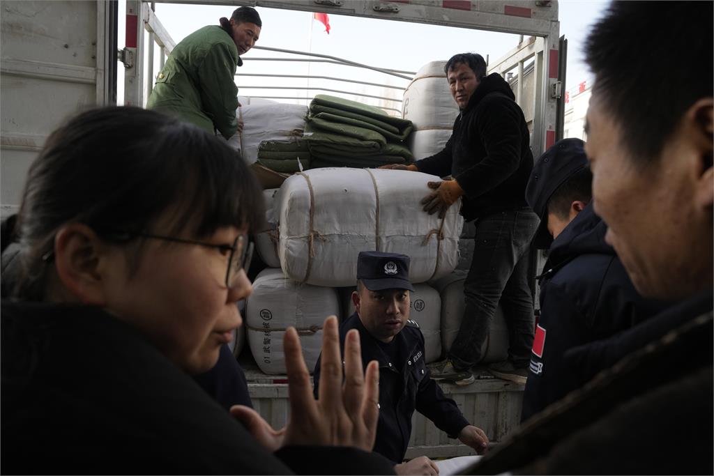 快新聞／景氣寒冬、領不到工資　中國勞工抗議案例暴增3倍