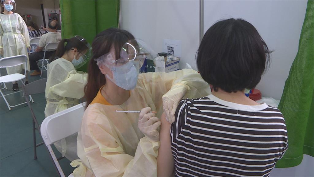 快新聞／璨樹颱風逼進　新北宣布疫苗接種延期、社區篩檢暫停一日