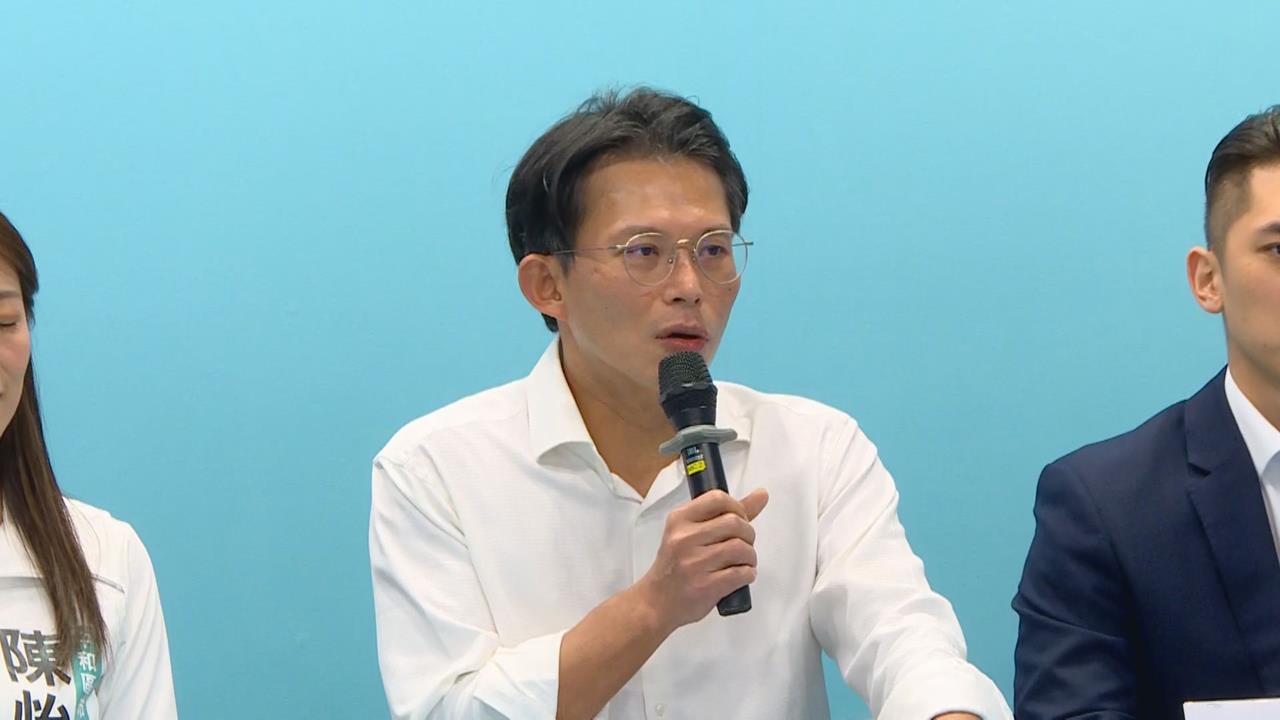 黃國昌挺李貞秀中國籍爭議　竟扯劉世芳質詢照稿念網怒炸