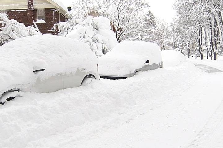 美耶誕暴風雪 賓州30小時降130公分積雪