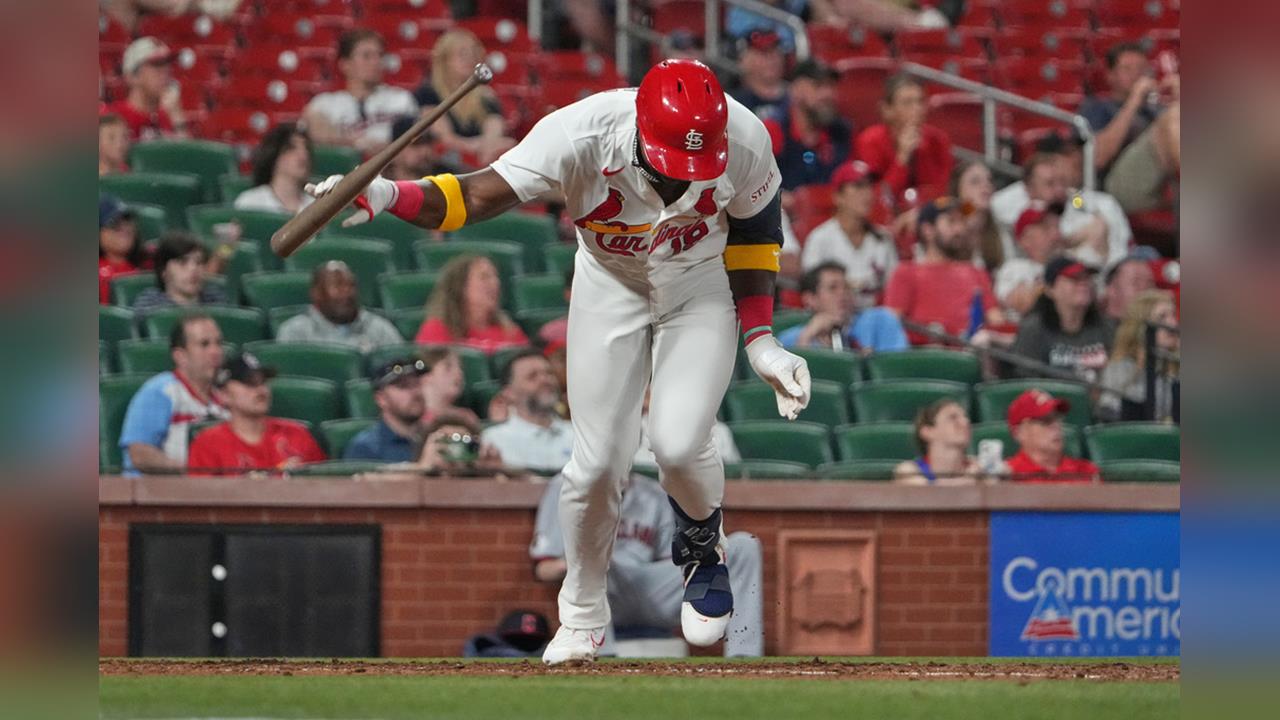 MLB(影)/全壘打王「喬丹」敲出第8轟!追平紅雀隊史眾傳奇球星開季全壘打紀錄