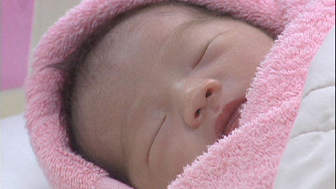 婚育減稅禮包！未成年子女免稅額提高至15.15萬元　自住房屋和地價稅也減免