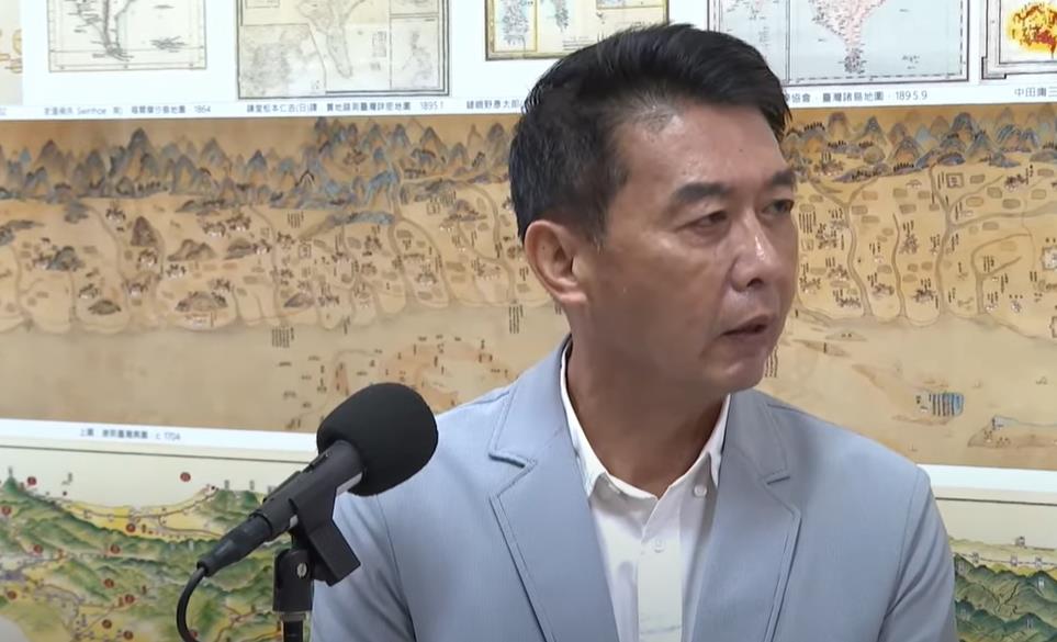 快新聞／涉偽造文書！高雄罷綠領銜人被帶走約談　苦主許智傑呼籲嚴查柯志恩
