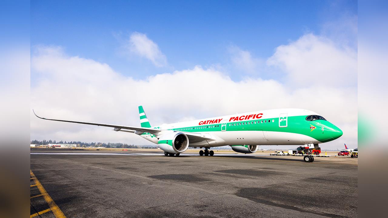 快新聞／國泰航班機油異常！飛香港緊急轉降日關西機場　373人平安無傷