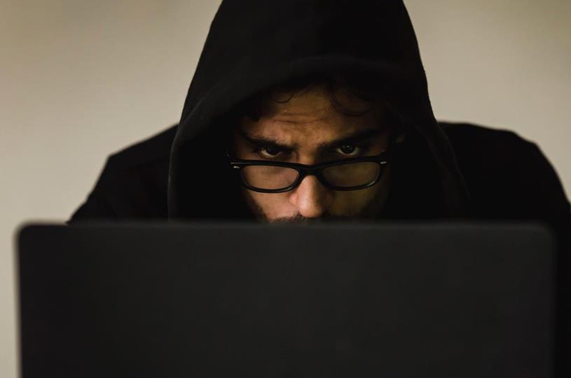 專家示警「快刪28款APP」恐淪駭客幫兇！1千萬帳號受害