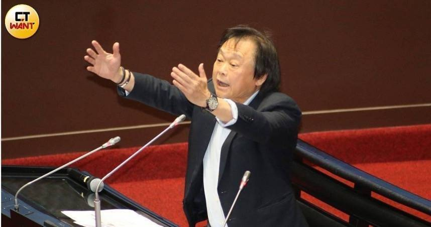 拒簽「切割郭信良」3點協議　王世堅挺陳亭妃：別糾結小節傷團結