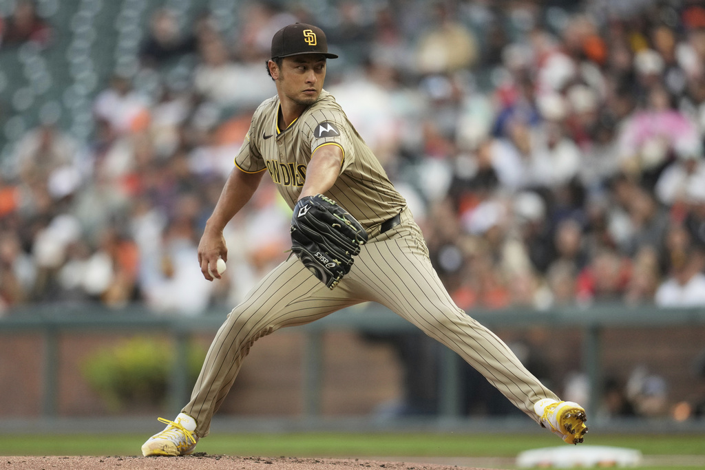 MLB(影)/混血王子達比修依舊神勇!帶領教士擊敗巨人只落後道奇1場勝差