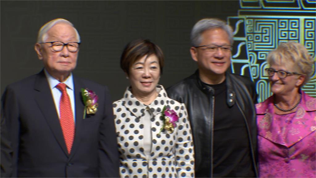 張忠謀大揭密！台積電曾想交棒黃仁勳　40奈米爭議「這裡」解決