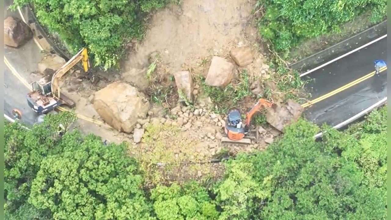 快新聞/豪雨釀災!雙溪驚現20噸落石 102線封路預計今晚搶通