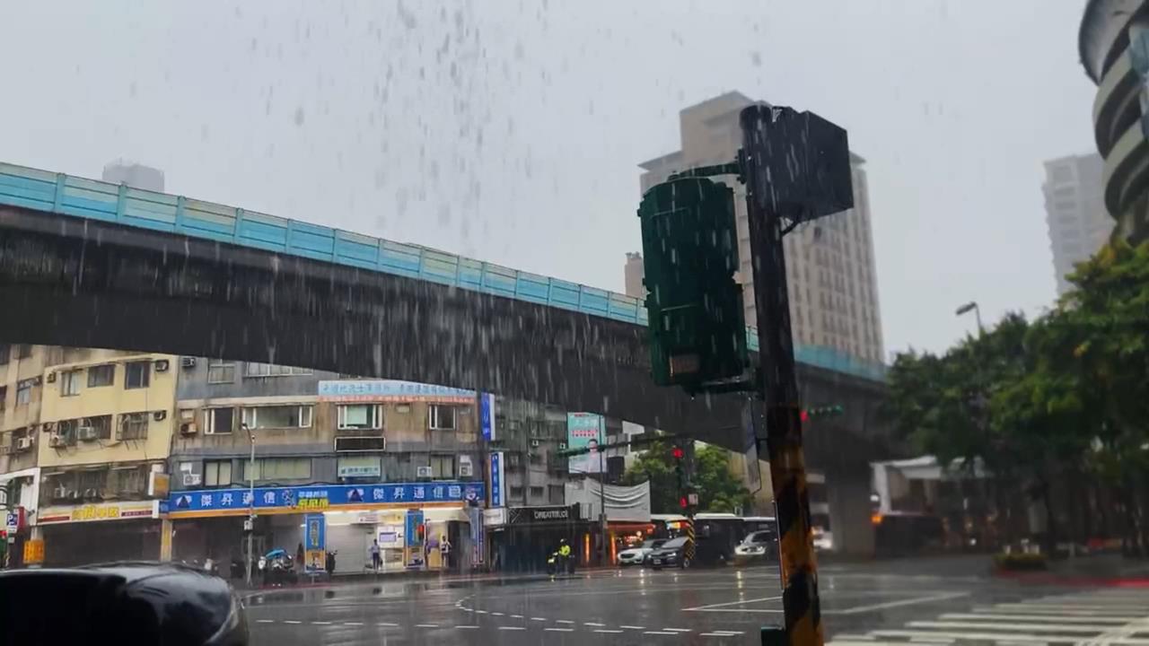 國家級警報響起！　台北市暴雨釀淹水釀91件災情