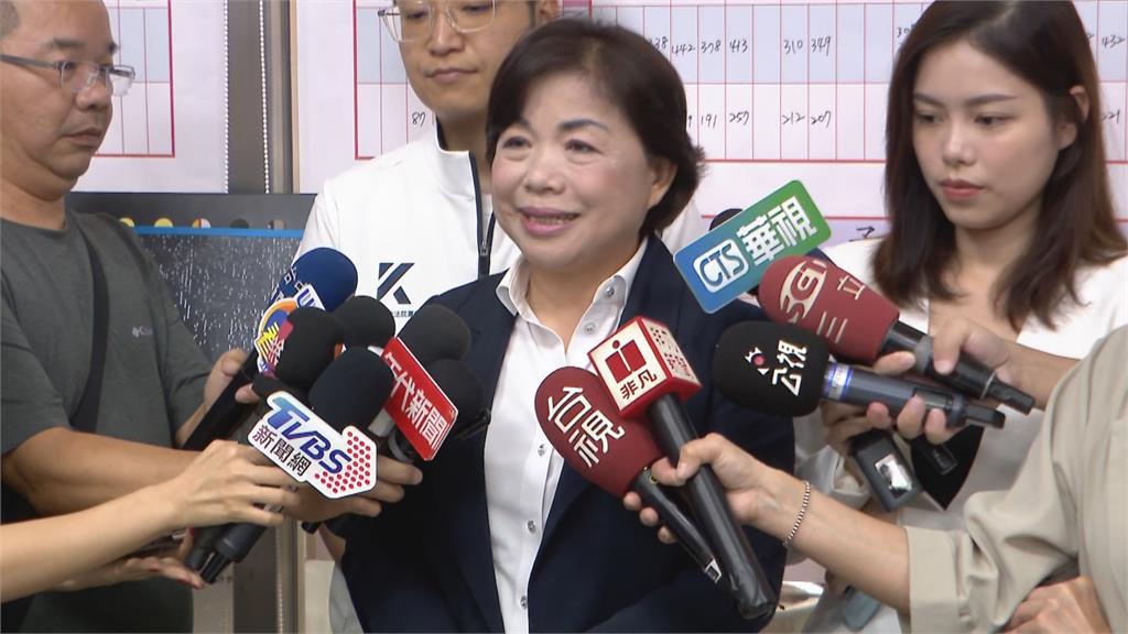 快新聞/中3楊瓊瓔喊罷免沒過很感動 洩韓國瑜不穿雨衣「祕辛」