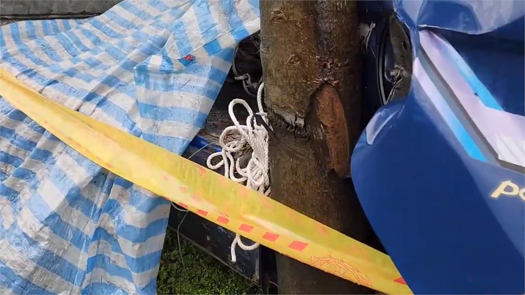 宜蘭自撞車禍！貨卡衝撞路樹駕駛亡　轎車撞庇護島翻覆