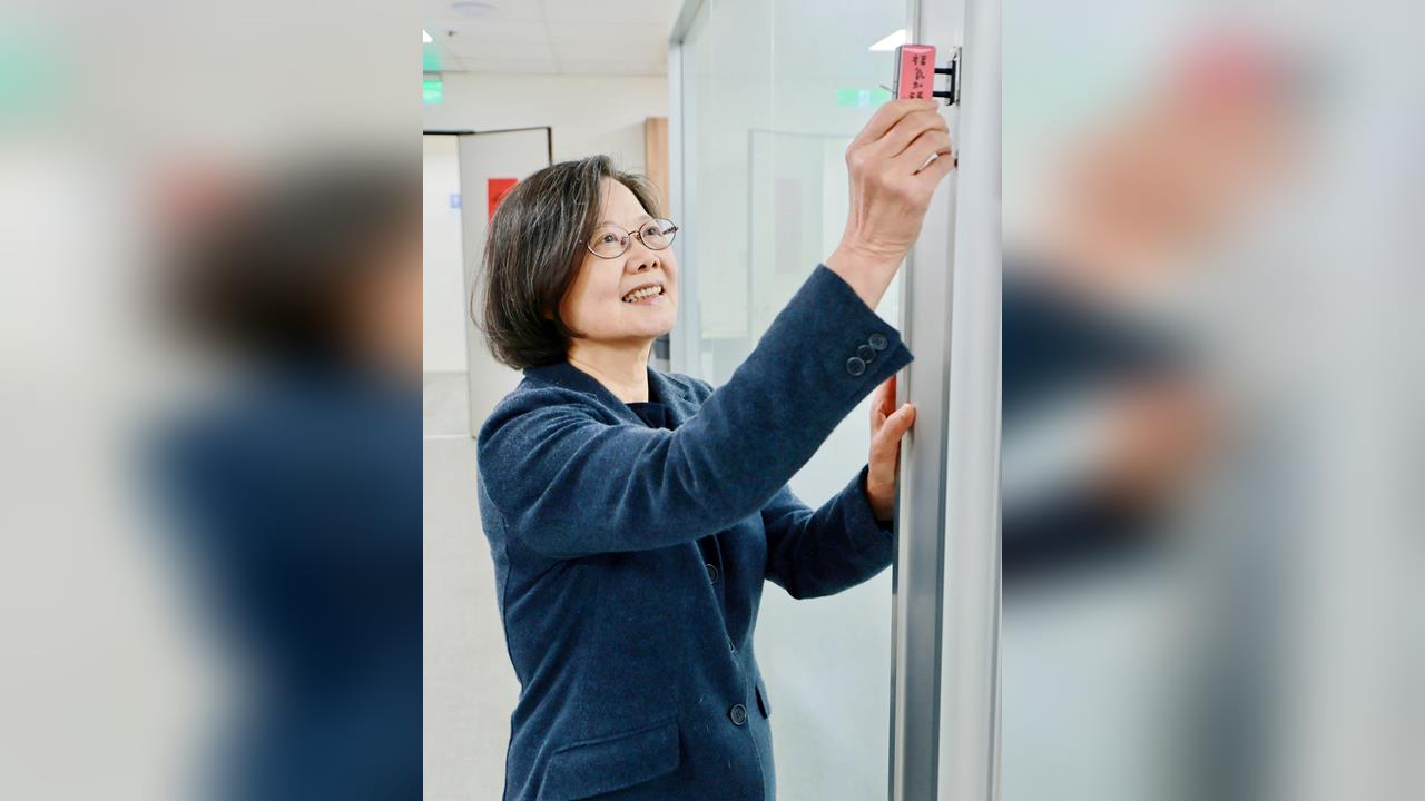 快新聞／蔡英文當總統理由很「潦草」？親曝因「他在哭」：後來一路執政8年