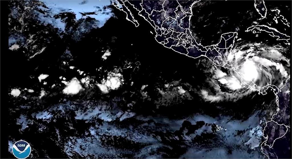<em>颶風</em>茱麗亞席捲尼加拉瓜　海水倒灌、土石流釀災情