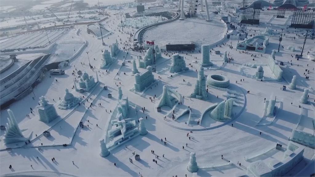 哈爾濱冰雪大世界開幕　冰雪還原地標奇觀門票難求