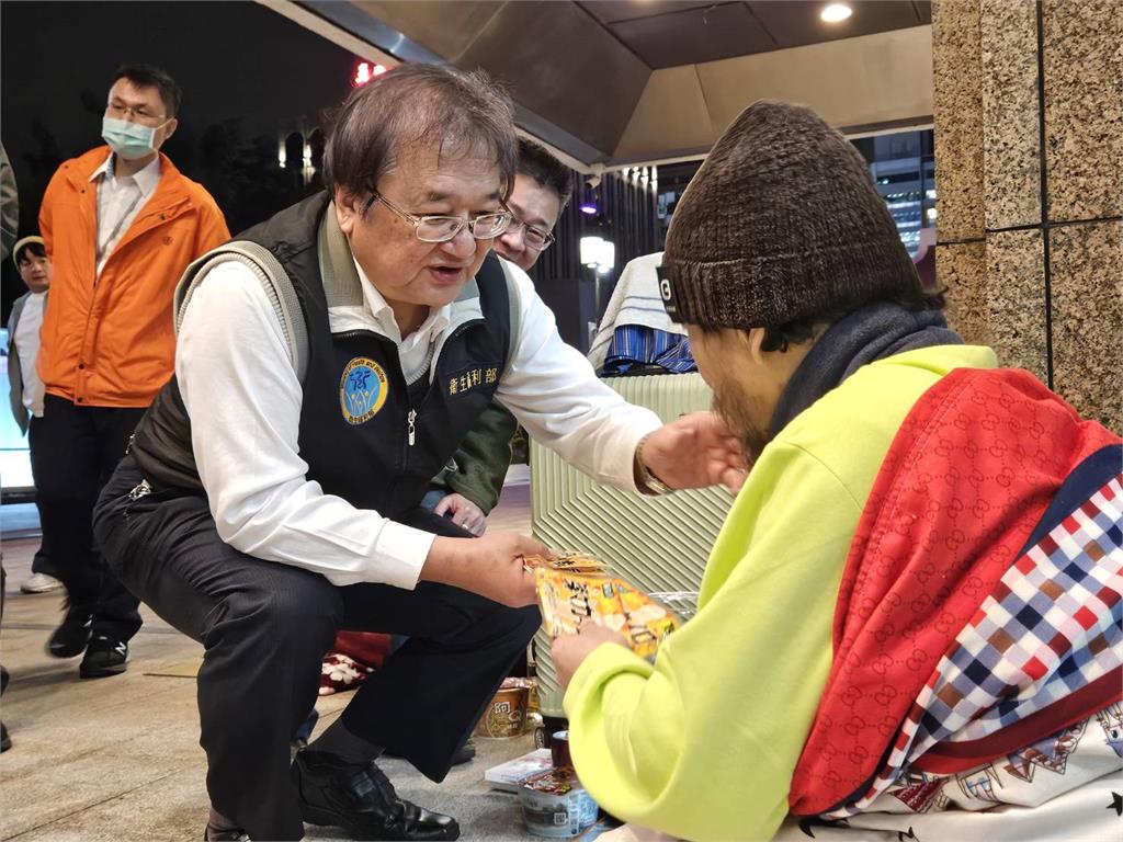 快新聞／民間社工薪資補助調幅出爐　衛福部：約1萬人受惠