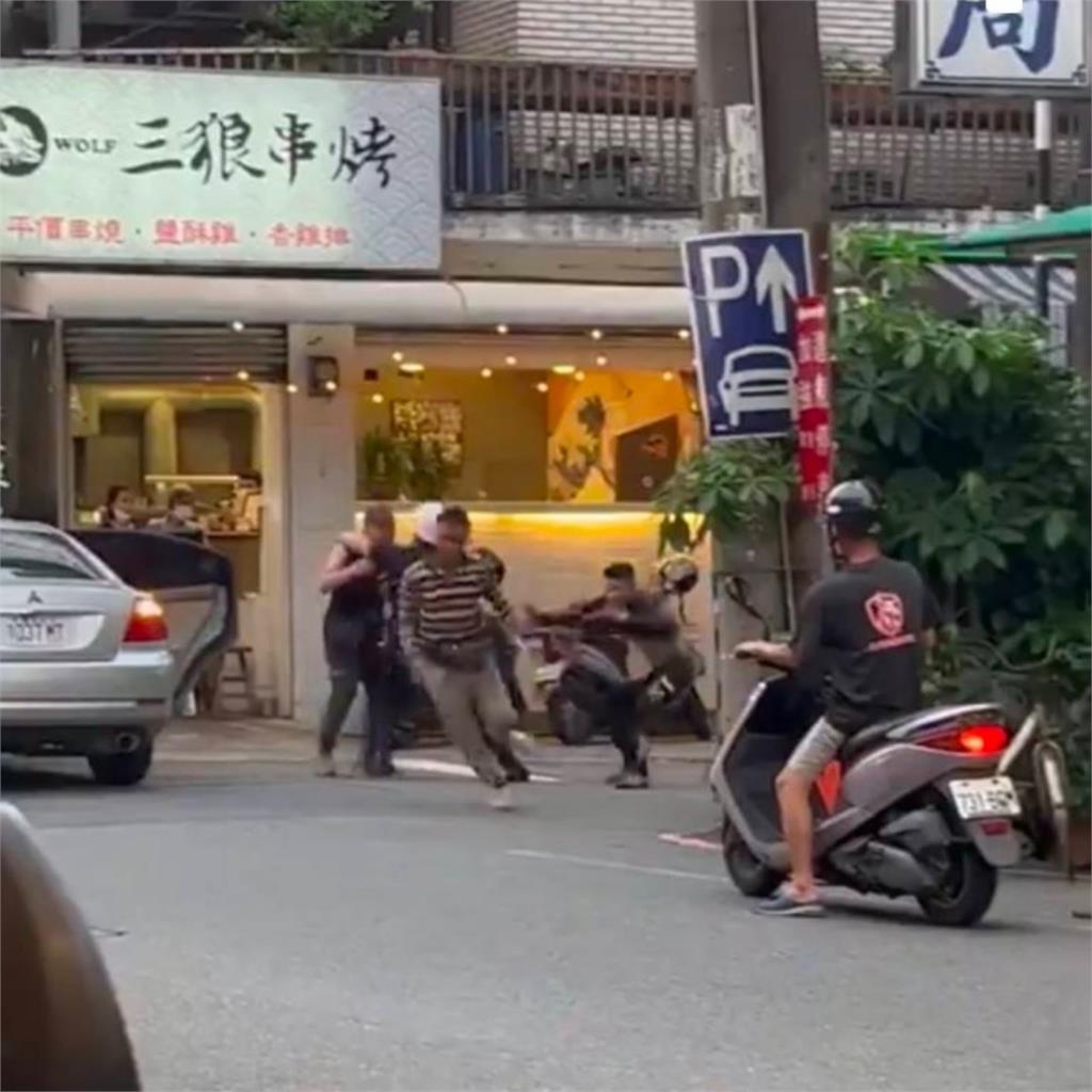 未禮讓行人引注意　八德警及時追捕逮7名失聯移工