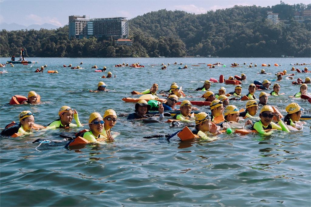 快新聞／日月潭環湖馬拉松確定延至明年　萬人泳渡不排除也停辦　