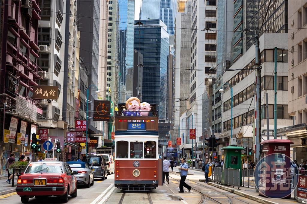 【叮叮車吃貨遊1】電車全景遊敞篷叮叮車超瞎趴！和麥兜一起可愛遊香港