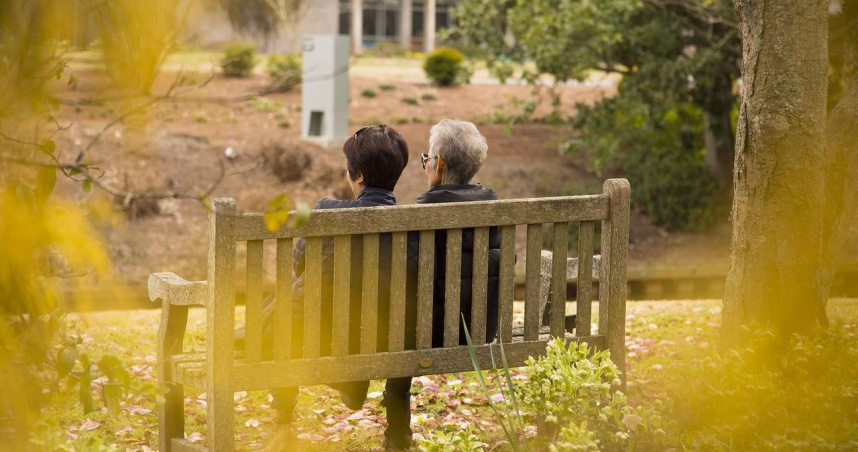 70歲妻倒地！失智夫喊「這是誰」沒急救　8千萬遺產引繼承課題