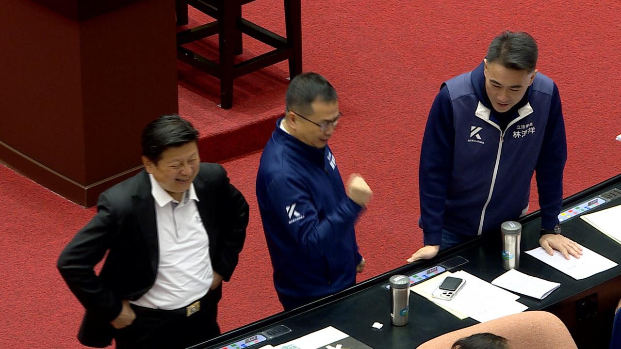 川普祭15%關稅後轉25%！藍白立委不審議，台灣恐遭殺雞儆猴？