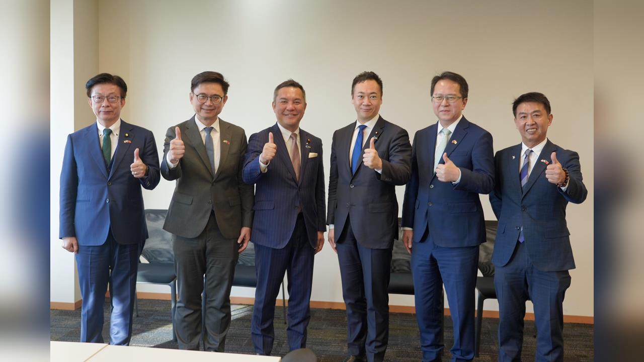 快新聞/閃電訪日拜會自民黨台灣政策小組 賴瑞隆:深化安全韌性與供應鏈