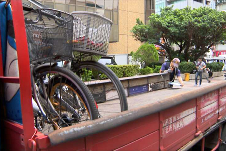 比照oBike！腳踏車停機車格今起拖吊