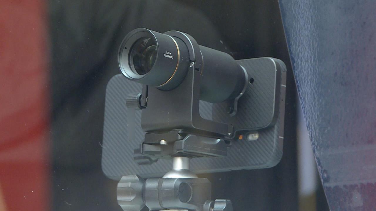 手機品牌限定快閃店　讓民眾「走進鏡頭」體驗影像升級魅力