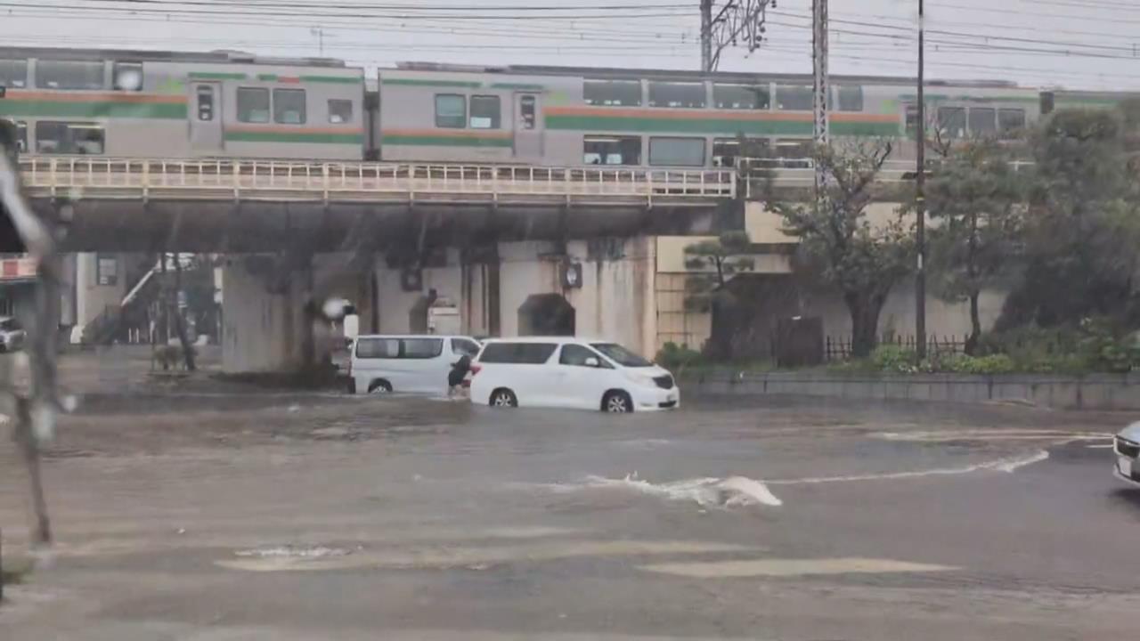 中颱杜鵑衝擊敬老連假！ 東日本暴雨、古都鐮倉變汪洋