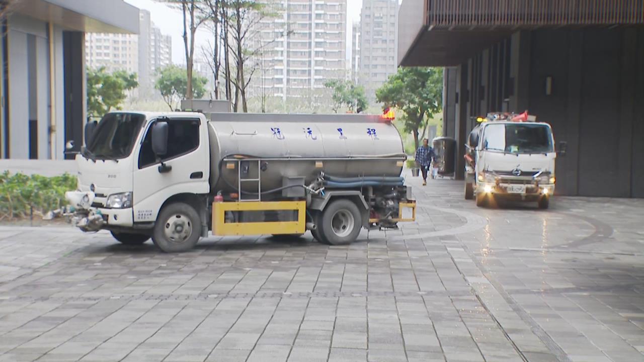 快新聞／淡水停水第6天驚見「貓砂當馬桶」　網哀號：貓咪對不起了……