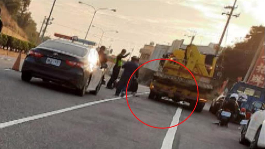 違停釀悲！　台1通霄段　大學生騎車撞上大貨車身亡