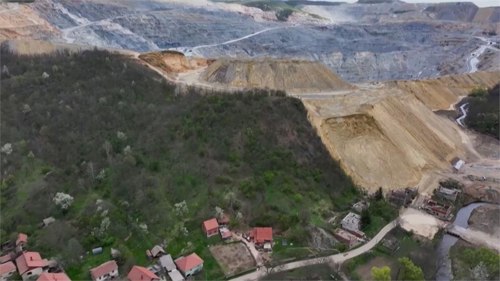 <em>習近平</em>訪塞爾維亞　當地爆中資煉鋼廠罹癌人數激增