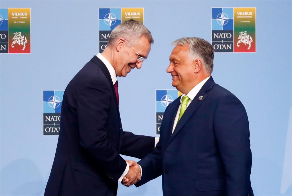 快新聞／與北約秘書長通話　匈牙利總理奧班：支持瑞典加入北約