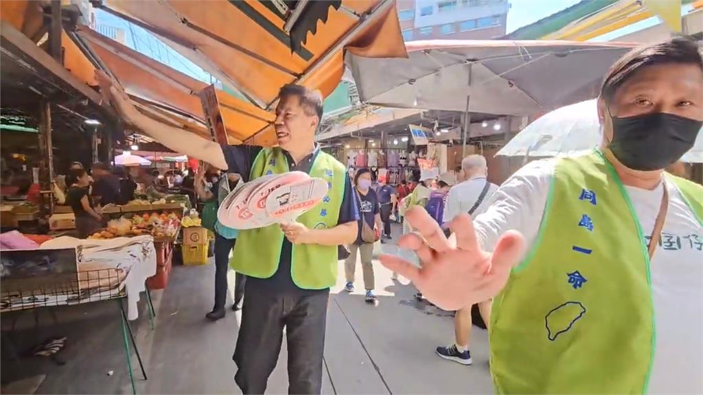 台灣鷹爸響應基隆罷林沛祥團體　市場掃街挺罷免