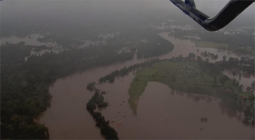 雪梨淹水災情持續擴大 預計再撤離1.5萬人