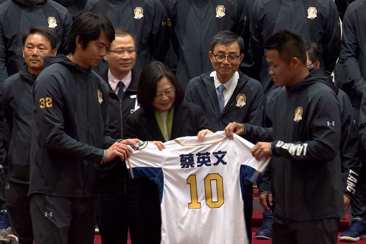 台灣史上第一次 總統接見職棒總冠軍