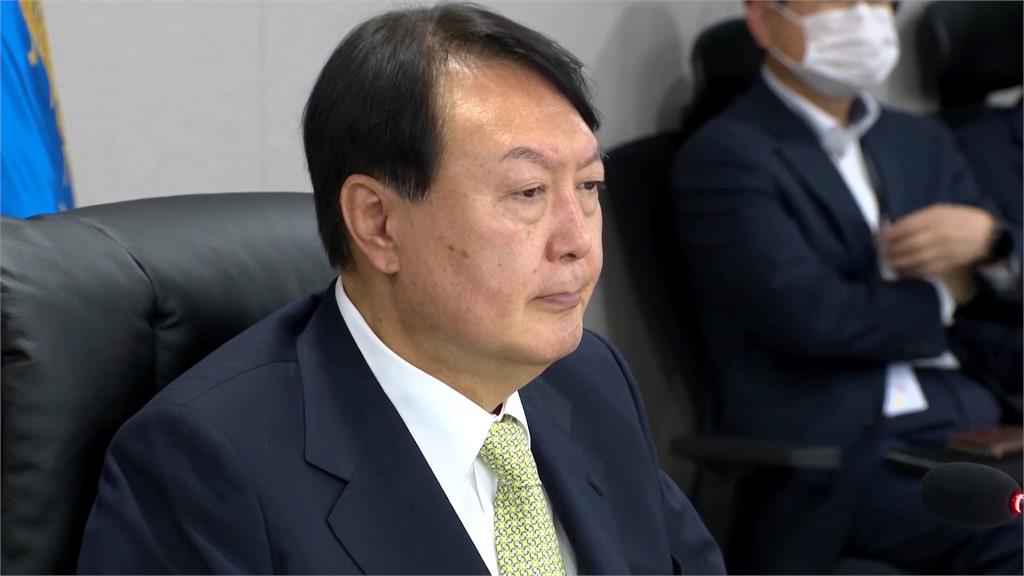 尹錫悅彈劾案全票通過　支持民眾引發暴動砸警車