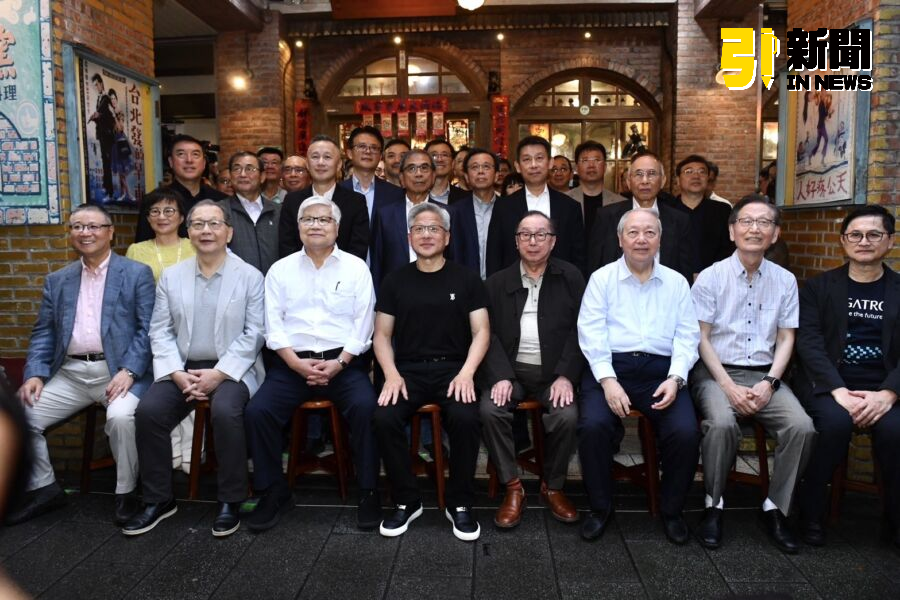 輝達黃仁勳3訪磚窯古早味餐廳重現兆元宴！完整菜單瘋傳
