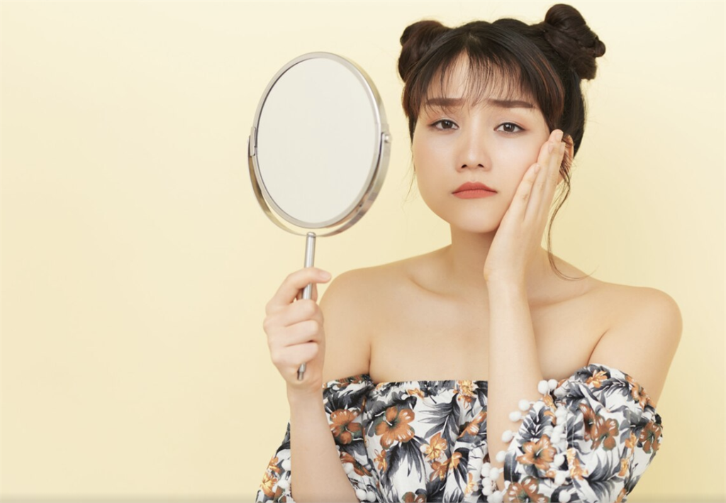 公司全是「9年級小妹妹」7年級OL嘆：容貌焦慮了