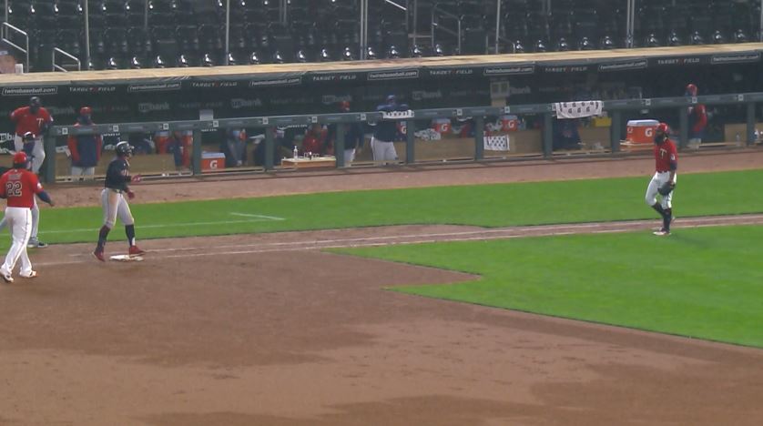 MLB／林多「一抹微笑」引發板凳淨空 聯盟今祭出懲處