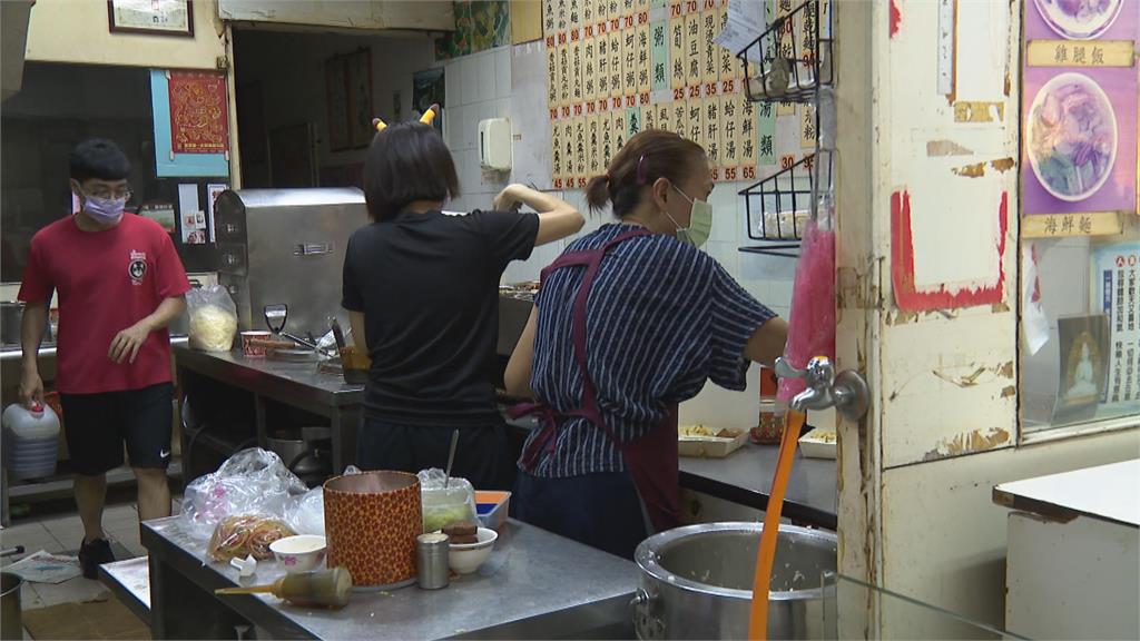 南陽街「史上最強焢肉飯」 飄香42年7/2熄燈