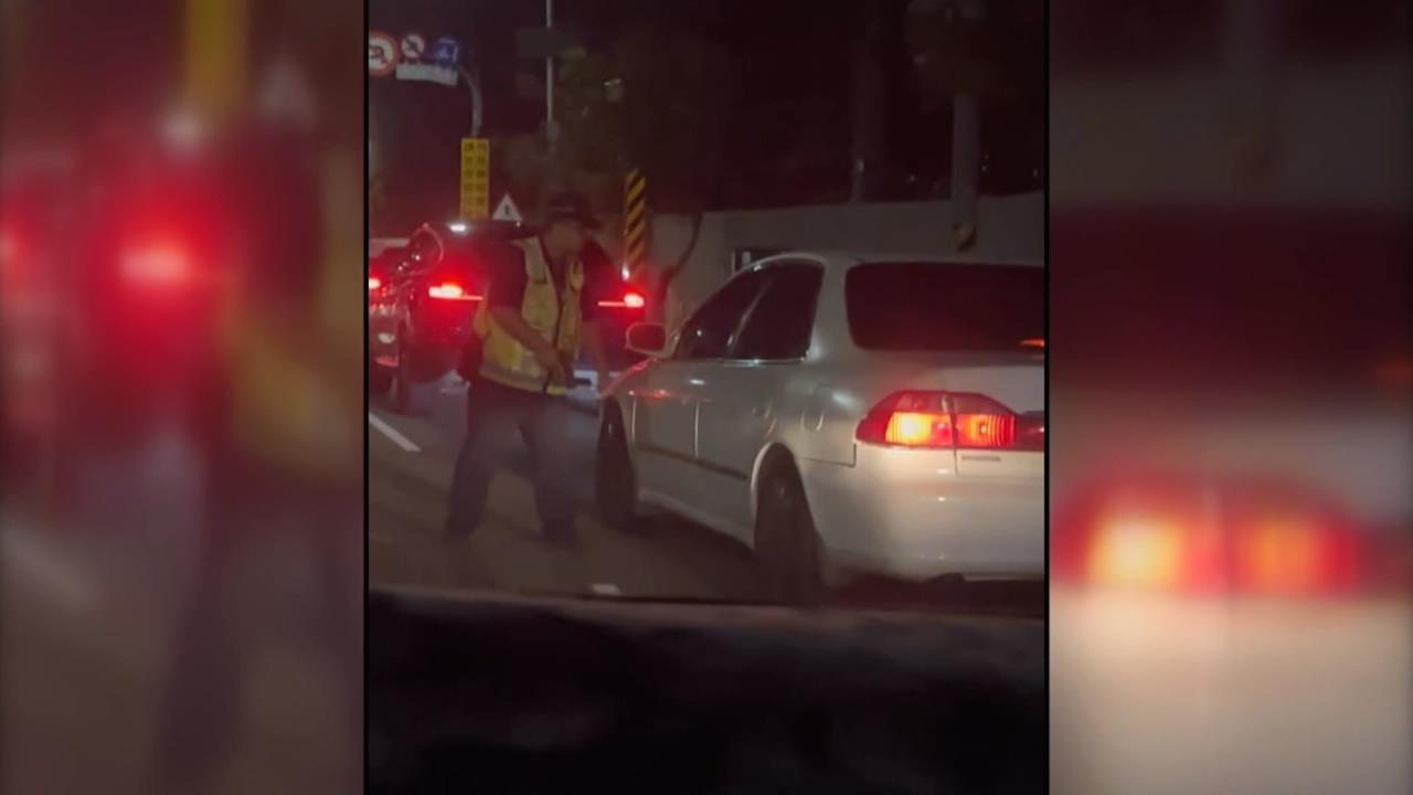 繞開路檢點!拒絕酒駕路檢加速逃 無照男多項違規恐吃上20萬罰單