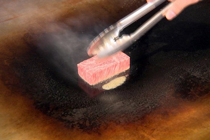 日本和牛超級夯  飯店訂位近9成滿