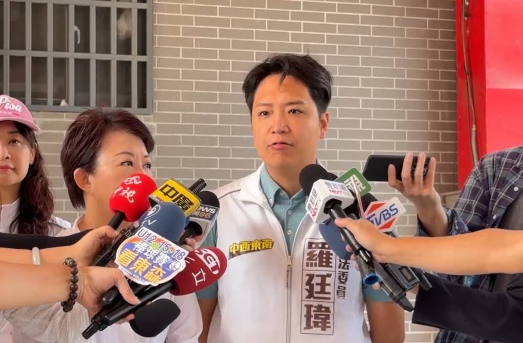 快新聞/羅廷瑋談跆拳道口誤自爆「我曾是黑道」 盧秀燕急提醒:講錯了