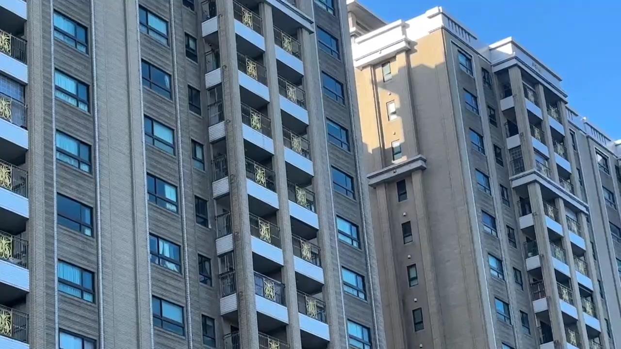 快新聞/浴室門深鎖!消防破門見怵目畫面 男子頭部中彈倒臥血泊