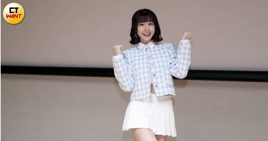 峮峮昔缺席《飢餓遊戲》錄影挨轟 製作單位突證實她畢業了!心酸真相曝