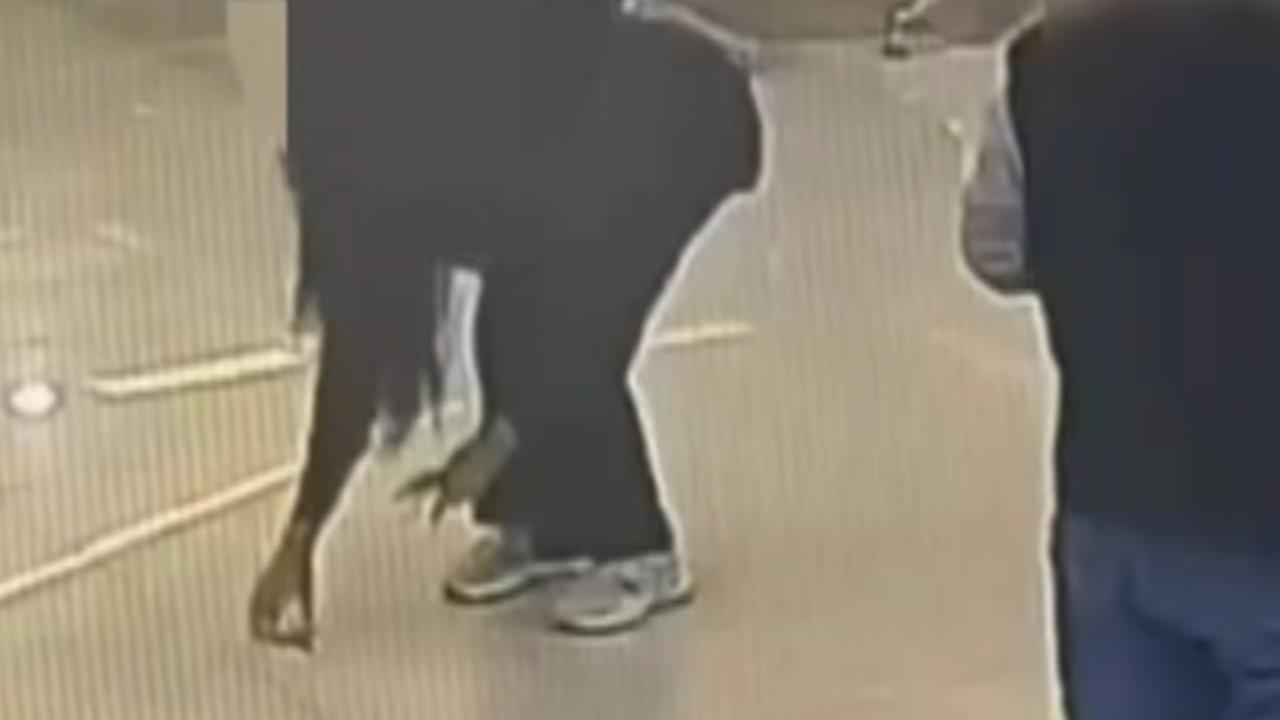 最美的風景是人！就醫「２萬灑滿地」　醫院行政拾金不昧「全額送警局」